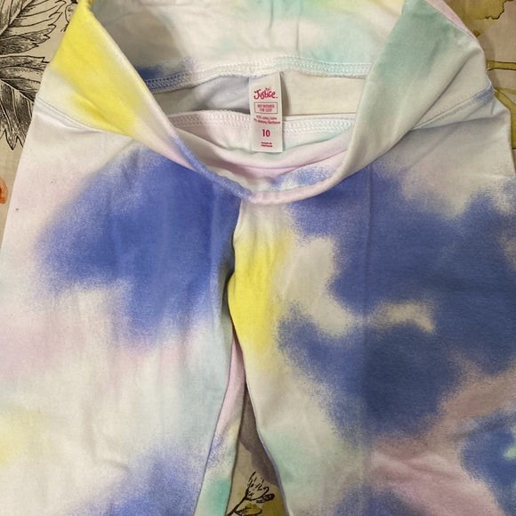 Girls summer outfit bundle - Picture 3 of 5